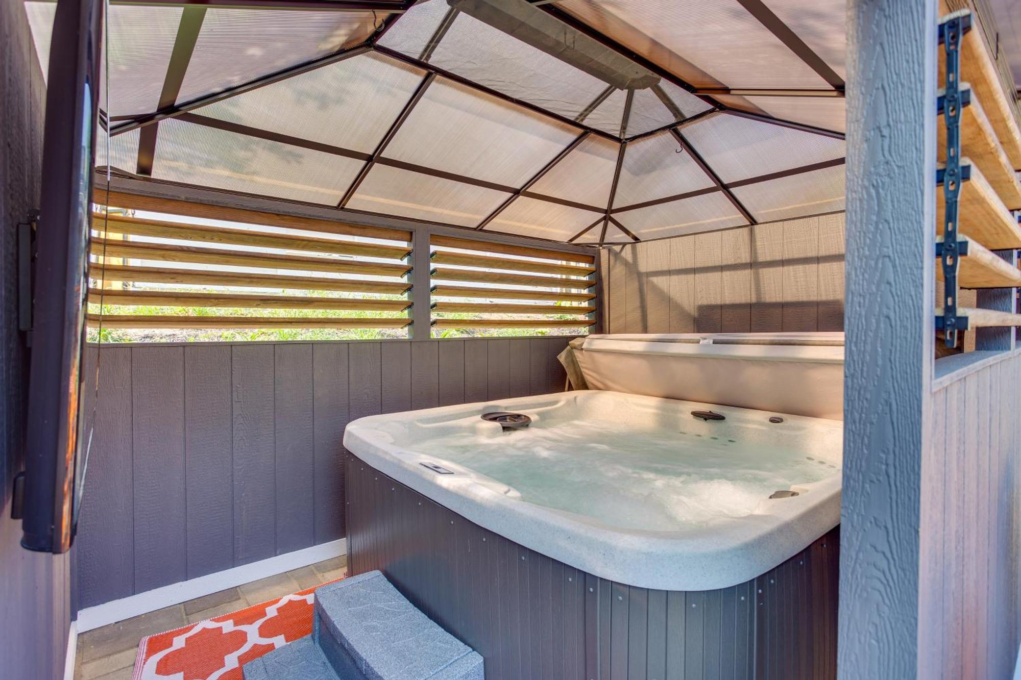 Casa de férias Pet-friendly About 8 Mi To Downtown! *